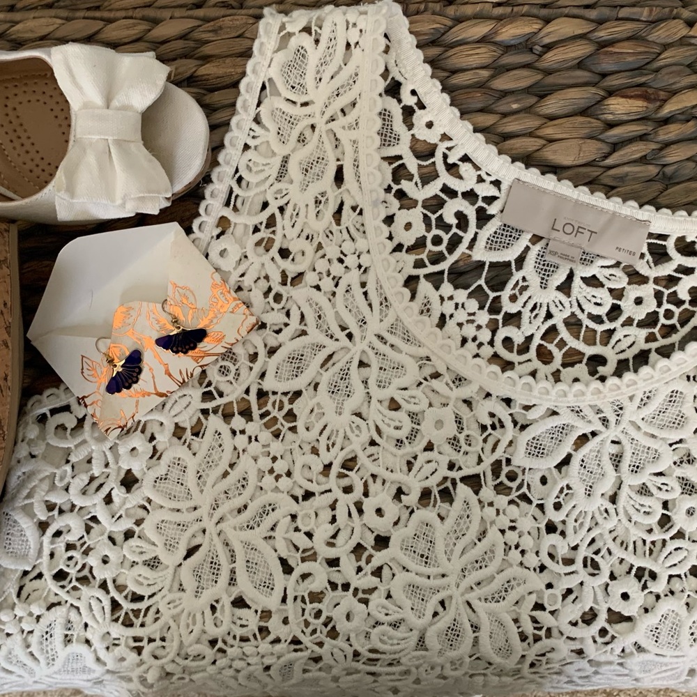 Loft Sleeveless White Floral Lace Overlay